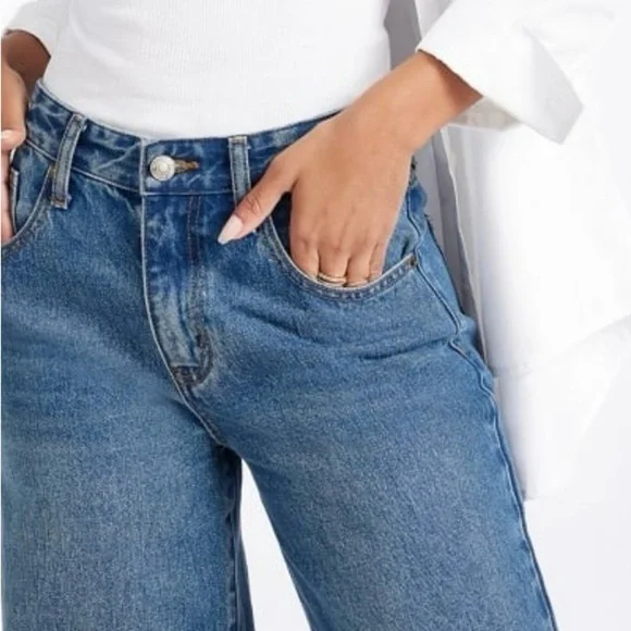 Billie Mid Rise Straight Leg Blue Jeans - Picture 9 of 16